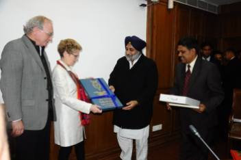 Canadian IT firm Kitchener to invest $100 million in Mohali - Sukhbir Singh Badal (3)